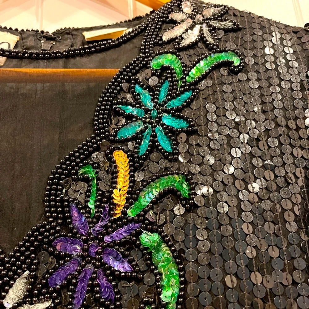 Vintage Sweelo Silk and sequin top size Medium - Picture 4 of 11